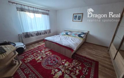 PREDAJ – Rodinný dom s altánkom – DRAHŇOV okr. Michalovce
