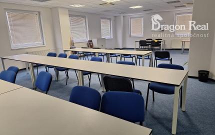 PRENÁJOM – Kancelárske priestory + školiaca miestnosť – ĽUBOTICE