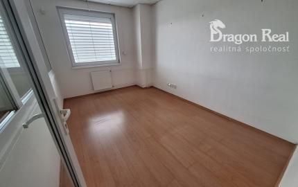 PRENÁJOM – 4 samostatné kancelárske priestory – ĽUBOTICE