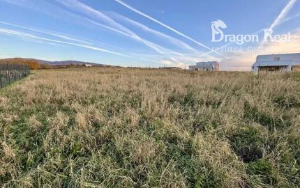 PREDAJ – investičný pozemok na budúcu výstavbu- 596 m2 – Ľubotice