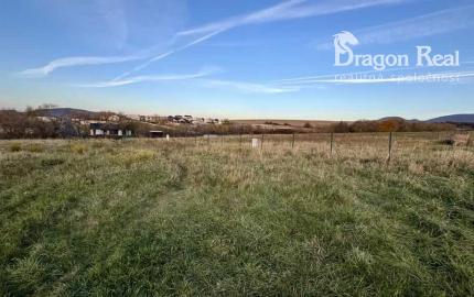 PREDAJ – investičný pozemok na budúcu výstavbu- 596 m2 – Ľubotice