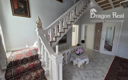 PREDAJ – Priestranný rozprávkový rodinný dom – VEĽKÝ ŠARIŠ