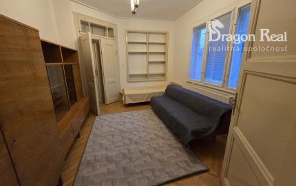 PREDAJ – Rodinný dom po čiastočnej rekonštrukcii – SOBRANCE