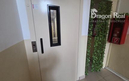 PREDAJ – 3 izbový byt Švermova ulica – MICHALOVCE