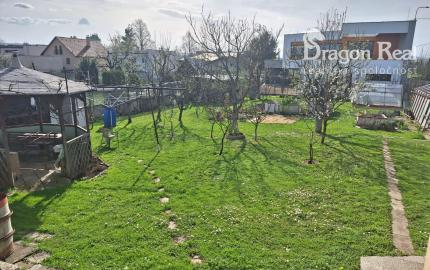 PREDAJ – Rodinný dom so záhradou a terasou – ĽUBOTICE