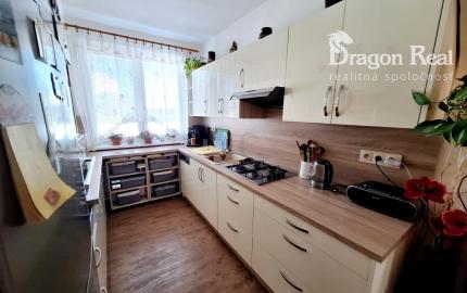 PREDAJ – Rodinný dom so záhradou a terasou – ĽUBOTICE