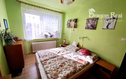 PREDAJ – Rodinný dom so záhradou a terasou – ĽUBOTICE