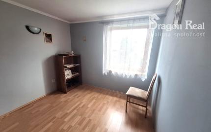 PREDAJ – Priestranný 3-podlažný rodinný dom s ovocným sadom – DUBOVICA okr. Sabinov