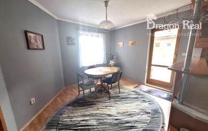 PREDAJ – Priestranný 3-podlažný rodinný dom s ovocným sadom – DUBOVICA okr. Sabinov