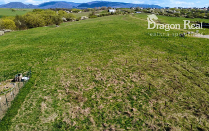 PREDAJ – investičný pozemok na budúcu výstavbu- 596 m2 – Ľubotice