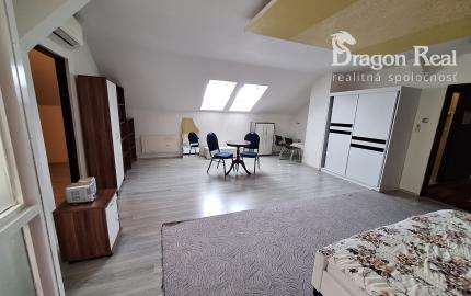 PRENÁJOM - Priestranný byt o rozlohe 143m2 - MICHALOVCE