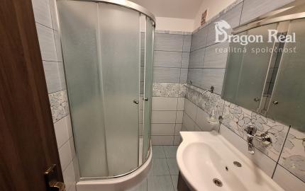 PRENÁJOM - Priestranný byt o rozlohe 143m2 - MICHALOVCE