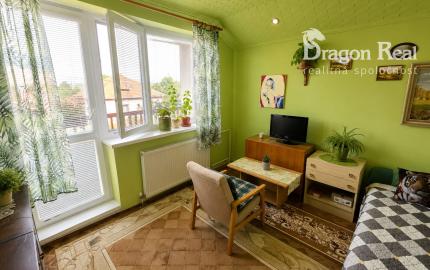PREDAJ - Rodinný dom so záhradným domčekom - LACKOVCE okr.Humenné