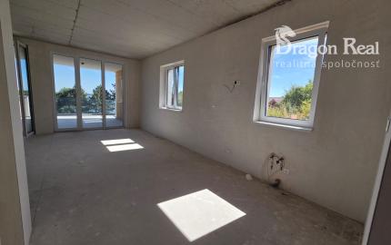 PREDAJ - Novostavba 3 izbového apartmánu - HORKA - Zemplínska Šírava