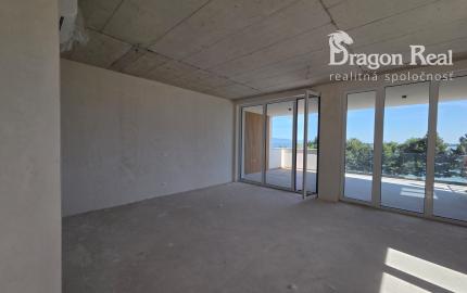 PREDAJ - Novostavba 3 izbového apartmánu - HORKA - Zemplínska Šírava