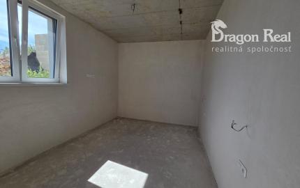 PREDAJ - Novostavba 3 izbového apartmánu - HORKA - Zemplínska Šírava