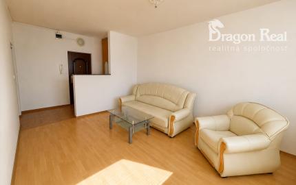 PREDAJ - 2 izbový byt s balkónom - MICHALOVCE - Nad Laborcom