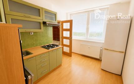 PREDAJ - 2 izbový byt s balkónom - MICHALOVCE - Nad Laborcom