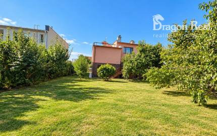 PREDAJ - Výnimočný rodinný dom s terasou a pozemkom 653 m2 - MICHALOVCE
