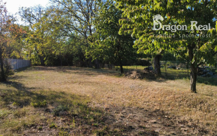 PREDAJ - Stavebný pozemok 1692m2 - STRÁŽSKE okr. Michalovce