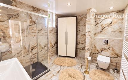 PREDAJ - Luxusný 6 izbový rodinný dom - MICHALOVCE