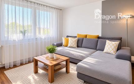 PREDAJ - Klimatizovaný 2 izbový byt s balkónom - MICHALOVCE