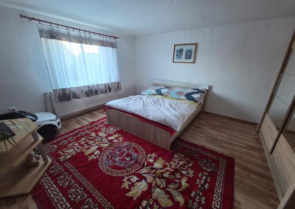 PREDAJ – Rodinný dom s altánkom – DRAHŇOV okr. Michalovce