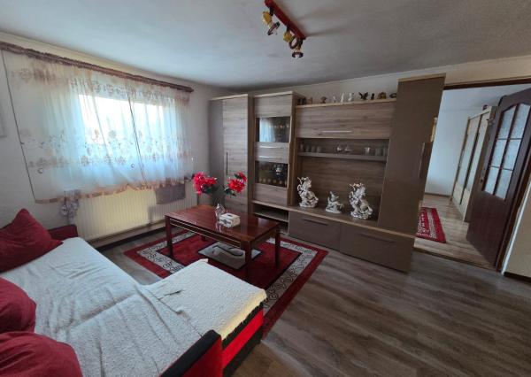 PREDAJ – Rodinný dom s altánkom – DRAHŇOV okr. Michalovce