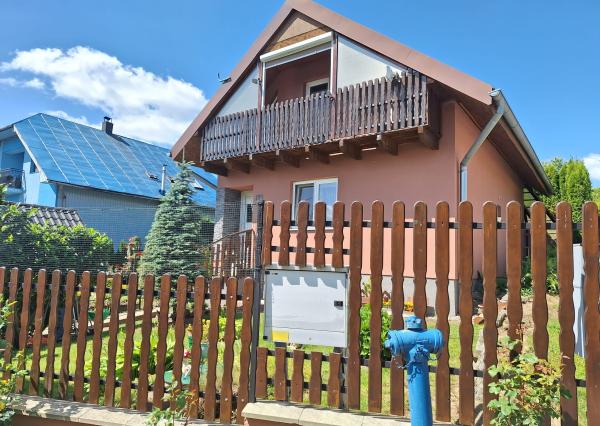 PREDAJ – Rodinný dom s garážou a altánkom – ČERVENÁ VODA okr. Sabinov