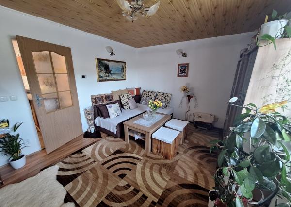 PREDAJ – Rodinný dom s garážou a altánkom – ČERVENÁ VODA okr. Sabinov