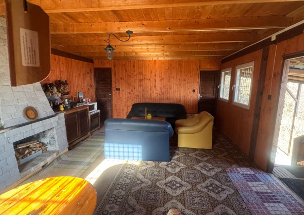 PREDAJ – Rodinná chata s 2 samostatnými jednotkami – ZEMPLÍNSKA ŠÍRAVA – Kaluža