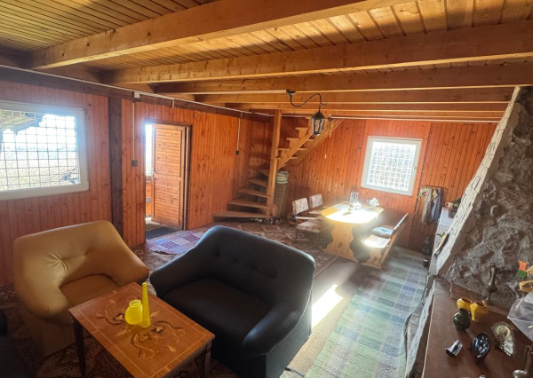 PREDAJ – Rodinná chata s 2 samostatnými jednotkami – ZEMPLÍNSKA ŠÍRAVA – Kaluža