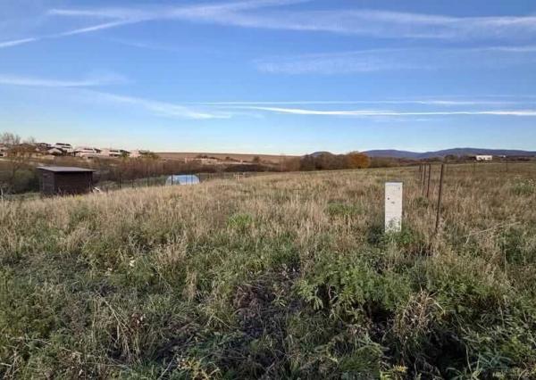 PREDAJ – investičný pozemok na budúcu výstavbu- 596 m2 – Ľubotice