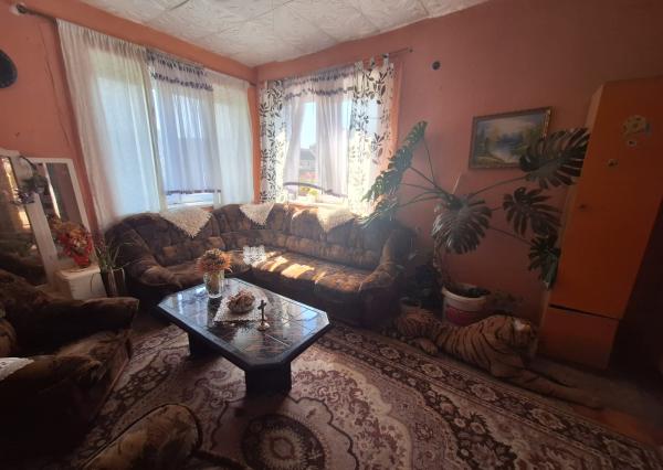 PREDAJ – Rodinný dom s veľkým pozemkom /2415m2/ – DRAHŇOV okr. Michalovce