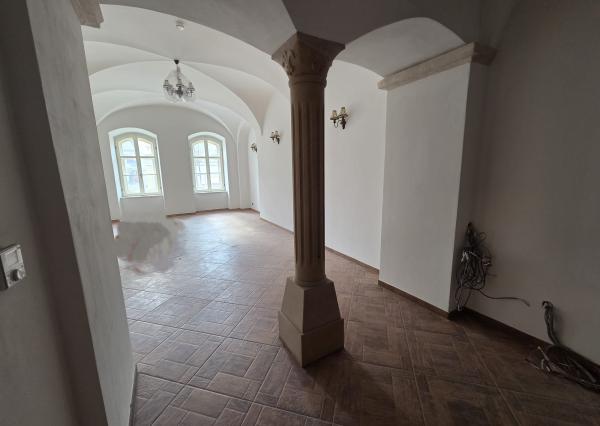 PRENÁJOM – Komerčné priestory o rozlohe 137m2 – PREŠOV