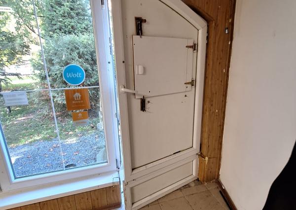 PRENÁJOM – Podnikateľský priestor / Obchodný priestor- MICHALOVCE