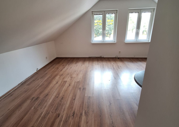 PRENÁJOM – 2x Kancelársky priestor o rozlohe 16m2 – MICHALOVCE