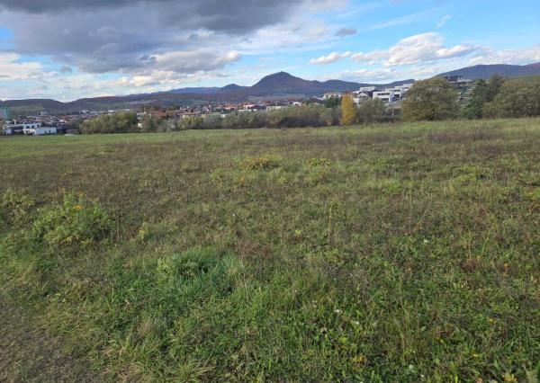 PREDAJ – Pozemok vhodný na výstavbu rodinných domov – ĽUBOTICE