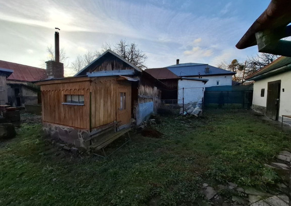 PREDAJ – Rodinný dom pri lese a prírode – REMETSKÉ HÁMRE okr.Sobrance