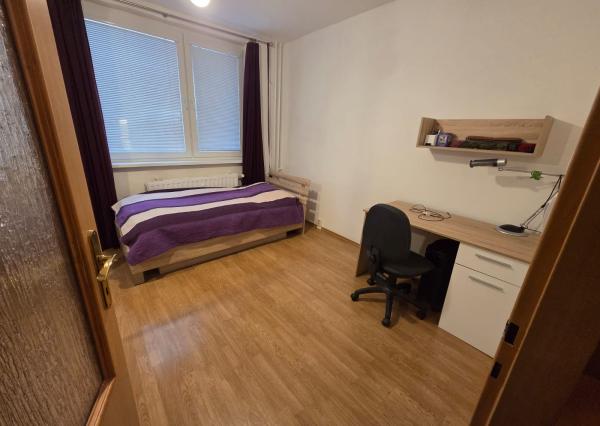 PREDAJ – 3 izbový byt Štefánikova ul. – MICHALOVCE