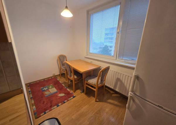 PREDAJ – 3 izbový byt Štefánikova ul. – MICHALOVCE