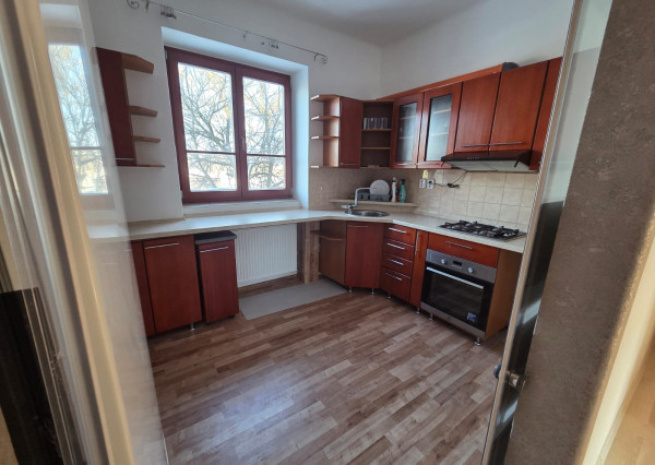 PREDAJ – 3 izbový byt v centre mesta – MICHALOVCE