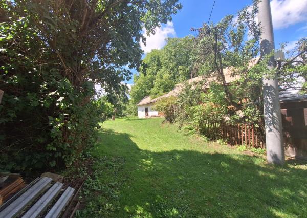 PREDAJ – Rodinný dom s drevenou chalúpkou – ĽUTINA okr.Sabinov