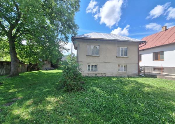 PREDAJ – Rodinný dom s drevenou chalúpkou – ĽUTINA okr.Sabinov