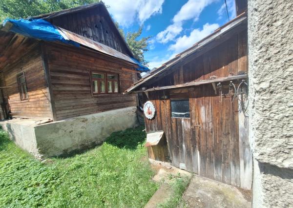 PREDAJ – Rodinný dom s drevenou chalúpkou – ĽUTINA okr.Sabinov