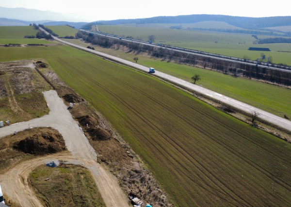 PREDAJ – Pozemok vhodný na výstavbu rodinného domu – SVINIA okr. Prešov