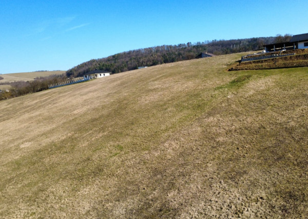 PREDAJ – 10 pozemkov určených na výstavbu rodinného domu – SVINIA okr.Prešov