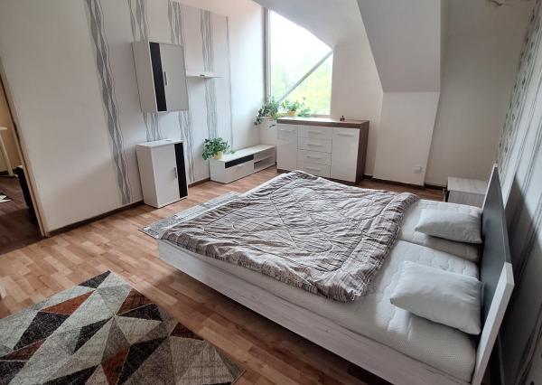 PRENÁJOM – 1.5 Izbový byt komplet zariadený – MICHALOVCE