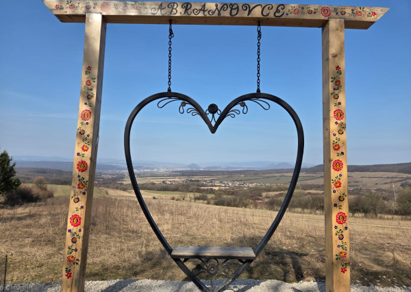 PREDAJ – Pozemok o rozlohe 2026m2 – ABRANOVCE okr.Prešov