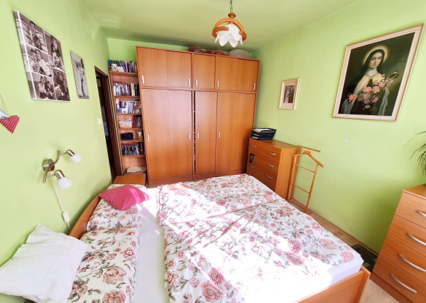 PREDAJ – Rodinný dom so záhradou a terasou – ĽUBOTICE